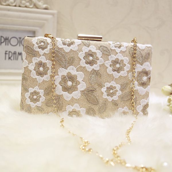 new lace personality evening bag fashion ladies shoulder bag handmade female crossbody banquet chain small square
new lace personality evening bag fashion ladies shoulder bag handmade female crossbody banquet chain small square