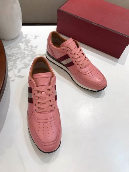 luxury design shoes triple plate-fome red bottoms genuine leather black/pink fashion breathable men/women shoes ing
luxury design shoes triple plate-fome red bottoms genuine leather black/pink fashion breathable men/women shoes ing