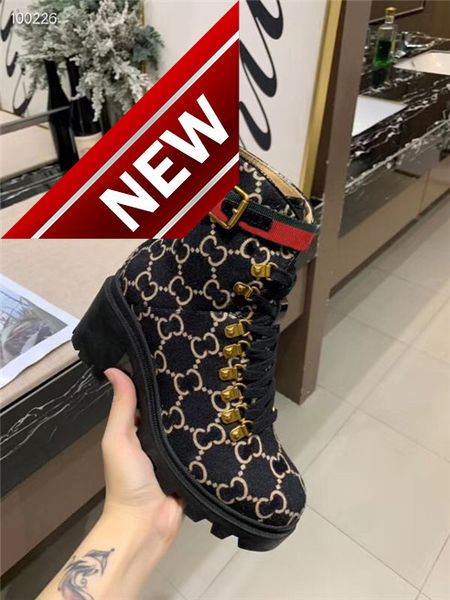 with box)wool ankle boot ebony women boots lug soled heeled booties gold-toned eyelets snow boots female martin casual women's booties, Black
with box)wool ankle boot ebony women boots lug soled heeled booties gold-toned eyelets snow boots female martin casual women's booties, Black