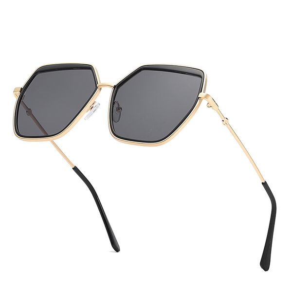 men's women's clothing brand designer gold big box square metal sunglasses polygon sunglasses trend big box face-lift sunglasses, White;black
men's women's clothing brand designer gold big box square metal sunglasses polygon sunglasses trend big box face-lift sunglasses, White;black