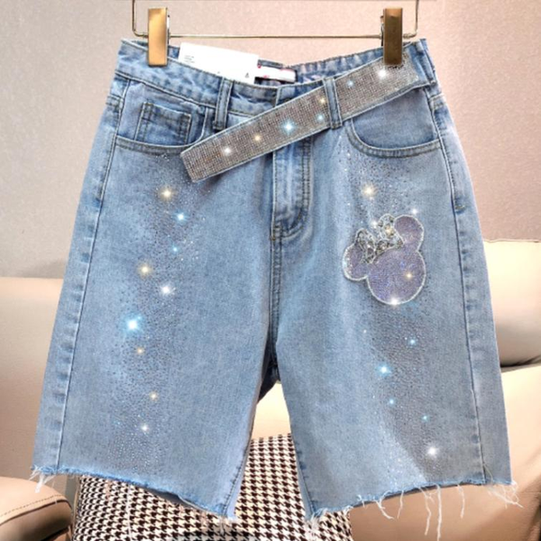 2020 summer new fashion denim shorts women heavy industry diamond beading straight ankle length jeans, Blue
2020 summer new fashion denim shorts women heavy industry diamond beading straight ankle length jeans, Blue