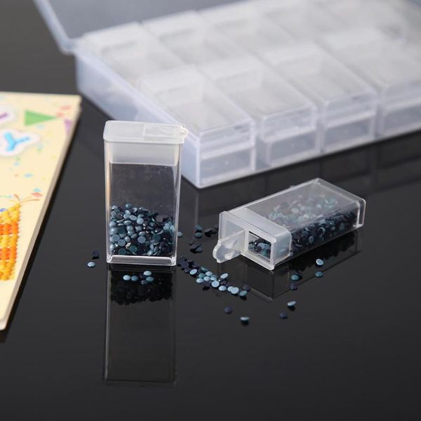 24/48 tansparent diamond painting box bottles container storage box diamond holder diamond for jewelry nail art accessories
24/48 tansparent diamond painting box bottles container storage box diamond holder diamond for jewelry nail art accessories