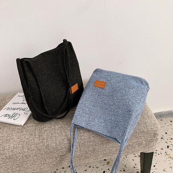 banabanma women canvas magnetic buckle bucket shoulder bag for shopping dating picknick
banabanma women canvas magnetic buckle bucket shoulder bag for shopping dating picknick