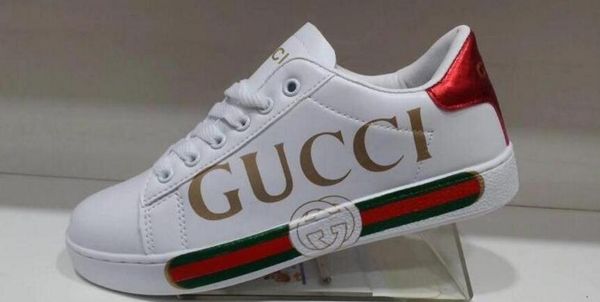 2019big size eu 36-44 originals men's shoes for women's shoes white shoe laser dazzle colour superstar shell head casual shoes ing, Black
2019big size eu 36-44 originals men's shoes for women's shoes white shoe laser dazzle colour superstar shell head casual shoes ing, Black