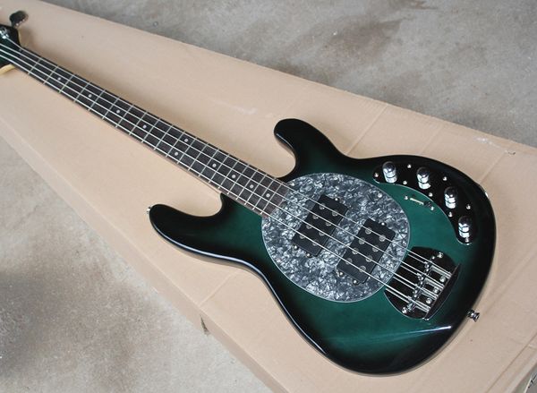 wholesale factory dark green electric bass guitar with 4 string,chrome hardware,rosewood fretboard,21 frets,gray pickguard0406
wholesale factory dark green electric bass guitar with 4 string,chrome hardware,rosewood fretboard,21 frets,gray pickguard0406