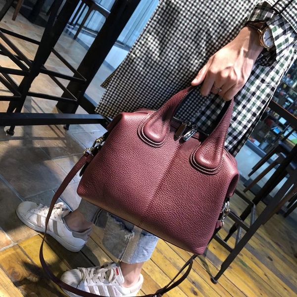 leather hand-held large bag women 2019 new fashion shoulder bag soft leather casual women's
leather hand-held large bag women 2019 new fashion shoulder bag soft leather casual women's