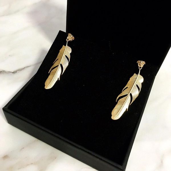 european and american feather beauty avatar designer earrings luxury designer jewelry women earrings, Golden
european and american feather beauty avatar designer earrings luxury designer jewelry women earrings, Golden