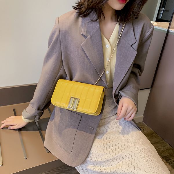 new korean style wind chain bag fashion ladies shoulder bag small fragrant rhombus ladies pu leather cross-body
new korean style wind chain bag fashion ladies shoulder bag small fragrant rhombus ladies pu leather cross-body