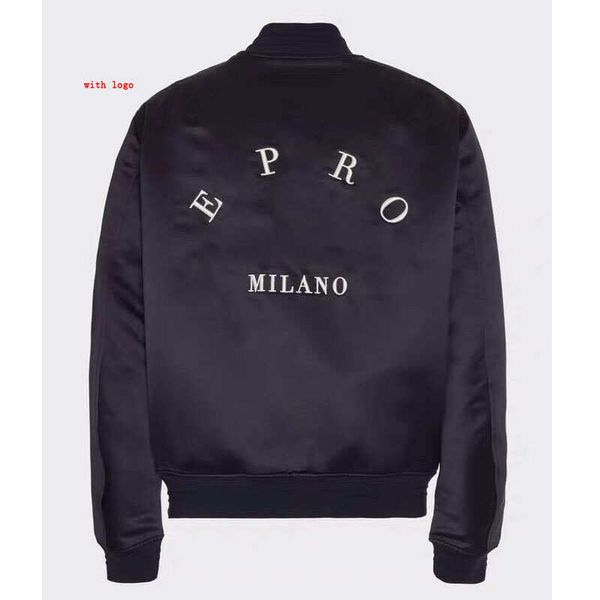 brand mens embroidery jackets coat fashion luxury men windbreaker warm jacket designer letter printed mens winter jackets size m-3xl
brand mens embroidery jackets coat fashion luxury men windbreaker warm jacket designer letter printed mens winter jackets size m-3xl