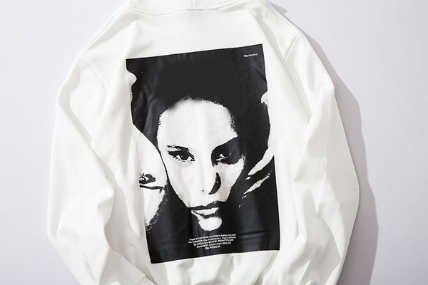 2020stussy men's luxury designer sweater personalized printing embroidery off the shoulder men and women hooded hooded thin hooded swea, Black
2020stussy men's luxury designer sweater personalized printing embroidery off the shoulder men and women hooded hooded thin hooded swea, Black