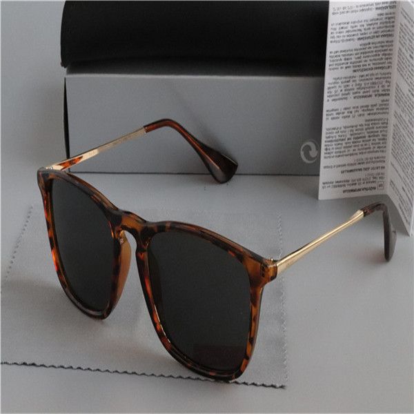 wholesale -2020 fashion sunglasses vintage men women retro cat eye sunglasses gafas oculos de sol with cases and box, White;black
wholesale -2020 fashion sunglasses vintage men women retro cat eye sunglasses gafas oculos de sol with cases and box, White;black