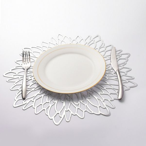 round baroque mediterranean pads placemat for dining table pvc plastic hollow insulation table bowl mats home decor
round baroque mediterranean pads placemat for dining table pvc plastic hollow insulation table bowl mats home decor