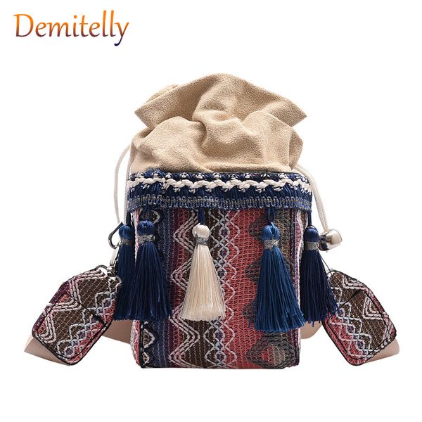 fashion women's bag wide shoulder strap ethnic style single shoulder messenger bag wild tassel small square hardware lock
fashion women's bag wide shoulder strap ethnic style single shoulder messenger bag wild tassel small square hardware lock