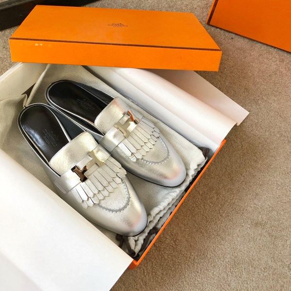 h38 limited edition custom h women 's casual shoes ,slippers fashion wild sports shoes ,original packing shoebox delivery ,size :35 -4, Black
h38 limited edition custom h women 's casual shoes ,slippers fashion wild sports shoes ,original packing shoebox delivery ,size :35 -4, Black