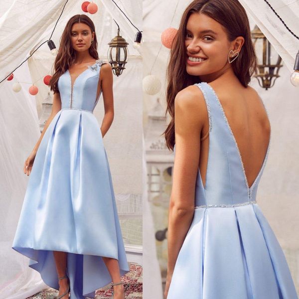 2020 high low evening dresses v neck floral appliqued beaded sleeveless prom dress backless ruffle custom made sky blue formal party gown, Black;red
2020 high low evening dresses v neck floral appliqued beaded sleeveless prom dress backless ruffle custom made sky blue formal party gown, Black;red
