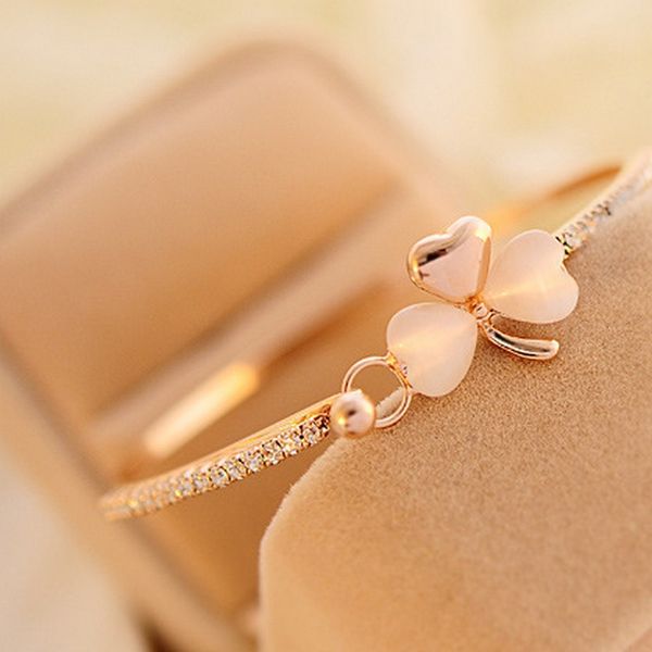 mossovy delicate bowknot peach heart leaf bangles bracelets jewellery charms golden bracele wedding bracelet for women bijoux, Black
mossovy delicate bowknot peach heart leaf bangles bracelets jewellery charms golden bracele wedding bracelet for women bijoux, Black