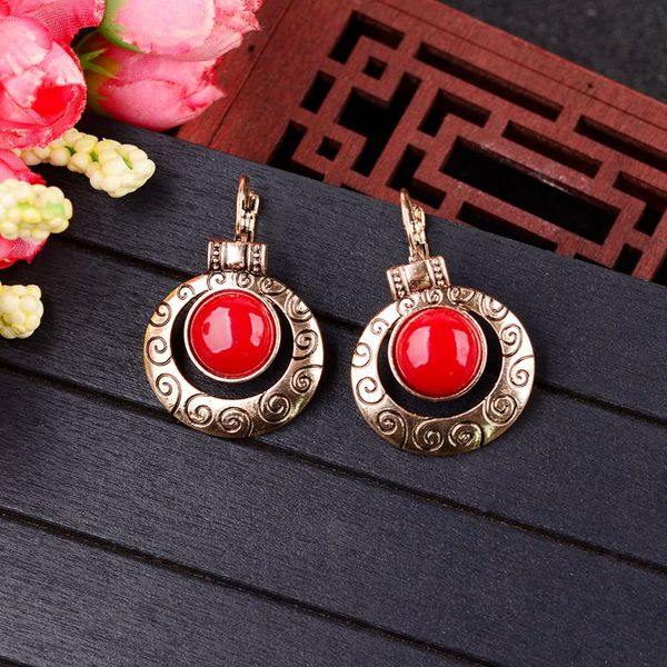 douvei ethnic round gold carved earrings for women vintage red&white beads ladies earrings tibetan jewelry hqe1046, Silver
douvei ethnic round gold carved earrings for women vintage red&white beads ladies earrings tibetan jewelry hqe1046, Silver
