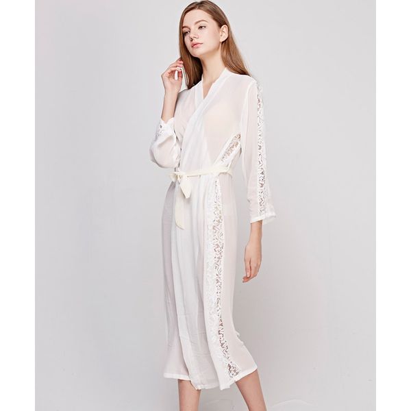 fashion new silk sleeping robes women long-sleeve faux silk sleepwear female lace long bathrobe comfortable soft 0508, Black;red
fashion new silk sleeping robes women long-sleeve faux silk sleepwear female lace long bathrobe comfortable soft 0508, Black;red