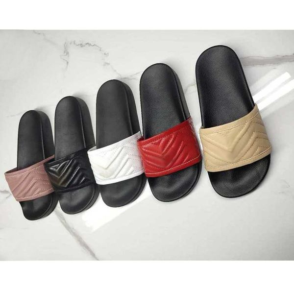 fashionable summer flat slippers outdoor beach anti-skid flip flops men outdoor korean summer trend couple beach slippers, Black
fashionable summer flat slippers outdoor beach anti-skid flip flops men outdoor korean summer trend couple beach slippers, Black