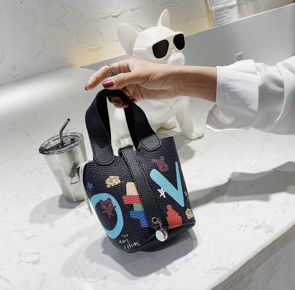 ladis crossbody bag handbags purses women cartoon doodle bucket bag mini girls shoulder bags new style
ladis crossbody bag handbags purses women cartoon doodle bucket bag mini girls shoulder bags new style