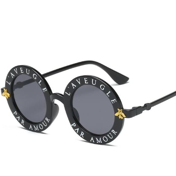 round sunglasses english letters little bee sun glasses men women brand glasses designer fashion male female ing, White;black
round sunglasses english letters little bee sun glasses men women brand glasses designer fashion male female ing, White;black