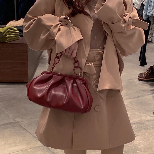 ring handle folded handbag women new korean retro soft simple solid small hobos shoulder crossbody bag ladies personality casual
ring handle folded handbag women new korean retro soft simple solid small hobos shoulder crossbody bag ladies personality casual
