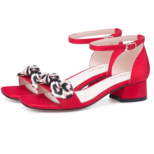 2020 summer bowknot black red women sandals block high heels femme shoes 11813abx2257
2020 summer bowknot black red women sandals block high heels femme shoes 11813abx2257