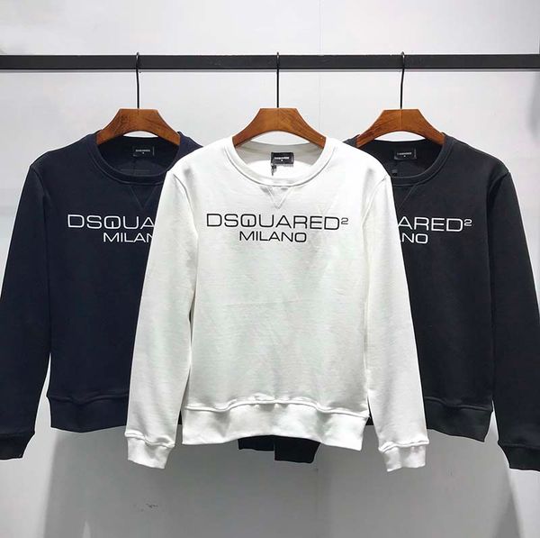 2019 autumn and winter new italian tide brand fashion letter round neck pullover casual sports slim straight sweater cotton long-sleeved men, Black 
2019 autumn and winter new italian tide brand fashion letter round neck pullover casual sports slim straight sweater cotton long-sleeved men, Black