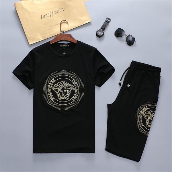 2020 new arrivals summer mens tracksuit sleeve t-shirt and shorts casual hoodies suit sports set men's round k2, Gray
2020 new arrivals summer mens tracksuit sleeve t-shirt and shorts casual hoodies suit sports set men's round k2, Gray