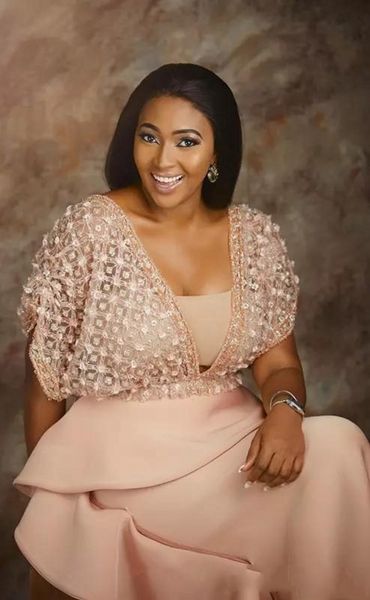 pearl pink lace evening dresses african saudi arabia formal dress for women sheath prom gowns celebrity robe de soiree, Black;red
pearl pink lace evening dresses african saudi arabia formal dress for women sheath prom gowns celebrity robe de soiree, Black;red