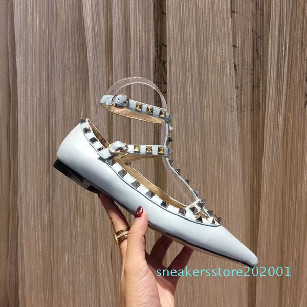 2020 luxury designer ladies summer sandals beach slip fashion wear slippers party shoes size 34-42 s01, Red;white
2020 luxury designer ladies summer sandals beach slip fashion wear slippers party shoes size 34-42 s01, Red;white