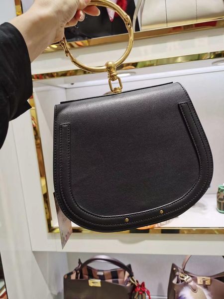wholesale original designed shoulder bags,brand totes, luxury purse,wallet, made by calf, lamb skin,crocodile skin,fast delivery
wholesale original designed shoulder bags,brand totes, luxury purse,wallet, made by calf, lamb skin,crocodile skin,fast delivery