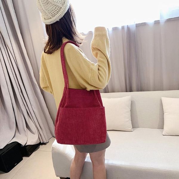2020 new women's solid color corduroy shoulder bag leisure outdoor travel multifunctional large capacity shoulder bag
2020 new women's solid color corduroy shoulder bag leisure outdoor travel multifunctional large capacity shoulder bag