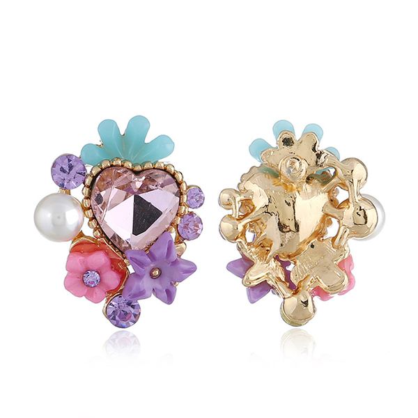 wholesale-korean sweet flower loving earrings characteristic lovely crystal pentalobe petal water drill heart-shaped earrings, Golden
wholesale-korean sweet flower loving earrings characteristic lovely crystal pentalobe petal water drill heart-shaped earrings, Golden