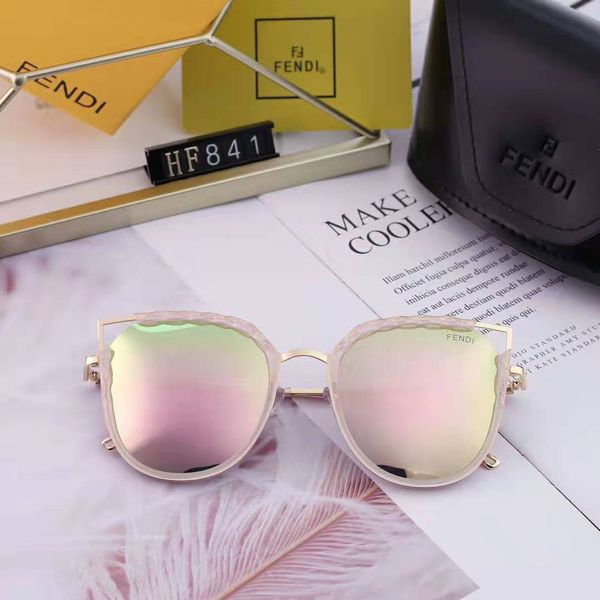 2018 new men brand designer sunglasses millionaire square frame vintage shiny gold summer uv400 lens style laser logo quality, Blue;gray
2018 new men brand designer sunglasses millionaire square frame vintage shiny gold summer uv400 lens style laser logo quality, Blue;gray