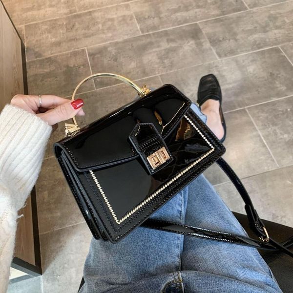 female shoulder crossbody bags new small patent leather tote bags for women ladies' handbags small travel bag
female shoulder crossbody bags new small patent leather tote bags for women ladies' handbags small travel bag