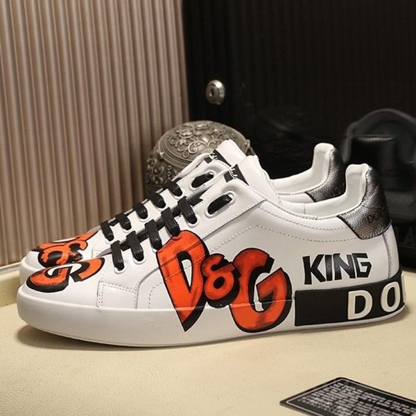 a4 luxury personality fashion men shoes outdoor sports running men shoes original box packaging zapatos hombre, Black
a4 luxury personality fashion men shoes outdoor sports running men shoes original box packaging zapatos hombre, Black