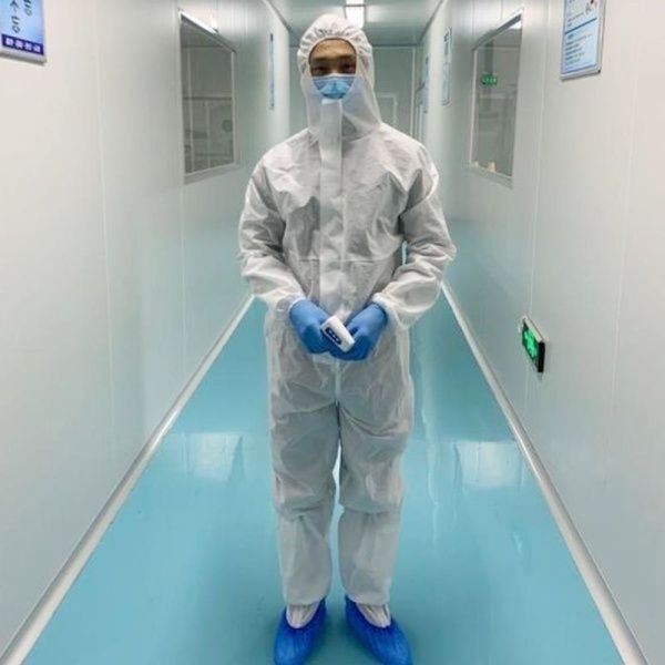 protective suit professional isolation clothing disposable anti-microbial quarantine protective clothing safety coverall suit
protective suit professional isolation clothing disposable anti-microbial quarantine protective clothing safety coverall suit