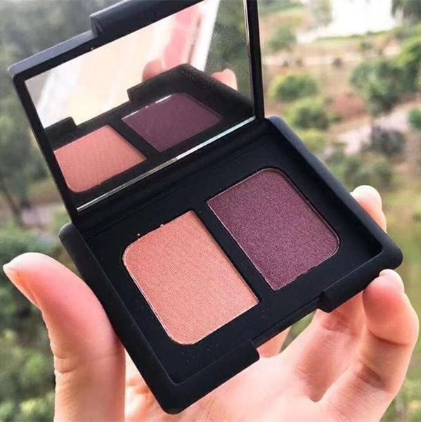 brand double colors blushes makeup face powder makeup 4 style blush powder beauty eye shadow cosmetics
brand double colors blushes makeup face powder makeup 4 style blush powder beauty eye shadow cosmetics