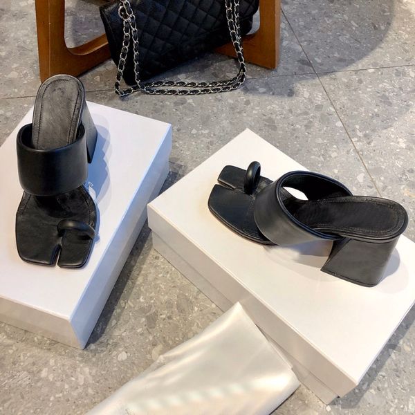 exclusive 2020 spring new split toe with high heel slippers leather soles the leather qualityclassic look, Black
exclusive 2020 spring new split toe with high heel slippers leather soles the leather qualityclassic look, Black