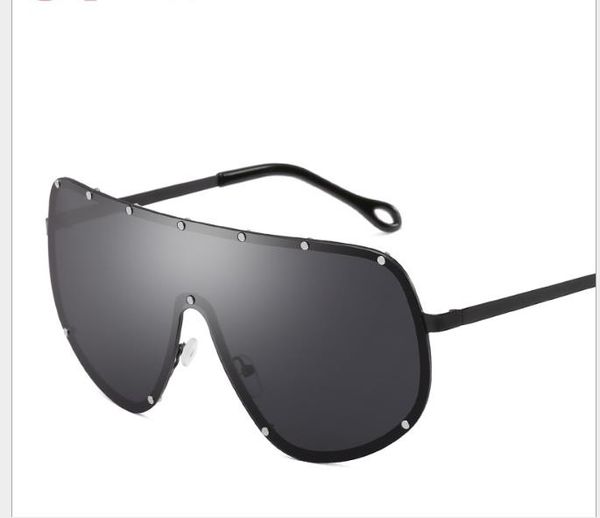 men's polarized sunglasses fashion personality connecting sunglasses european and american trend large frame sunglasses, White;black
men's polarized sunglasses fashion personality connecting sunglasses european and american trend large frame sunglasses, White;black