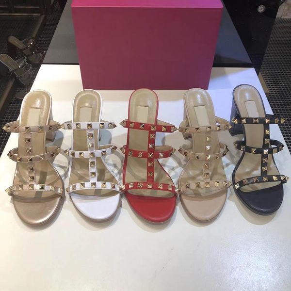 new summer women's floral slippers female's flip flops flowers slippers pvc sandals camellia jelly shoes beach shoes ck, Black
new summer women's floral slippers female's flip flops flowers slippers pvc sandals camellia jelly shoes beach shoes ck, Black