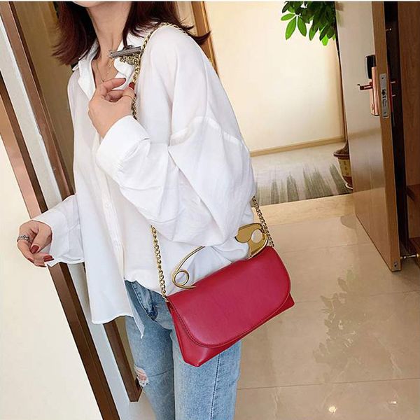 new pu leather ladies handheld pin small bag designer chain shoulder bag fashion faction handheld mini messenger bag
new pu leather ladies handheld pin small bag designer chain shoulder bag fashion faction handheld mini messenger bag