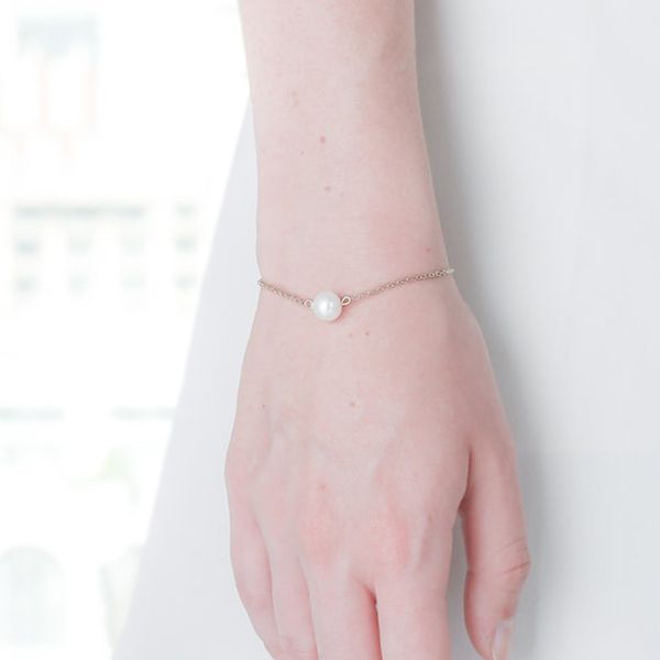 white plastical bead with gold or silver plated metal chaiin for women bracelet fashion jewelry gift, Black
white plastical bead with gold or silver plated metal chaiin for women bracelet fashion jewelry gift, Black