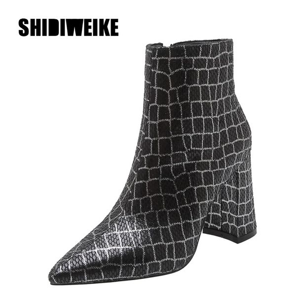 2019 autumn winter fashion women's short boots pointed toe pu leather boot stone pattern square high heel zipper ankle shoes, Black
2019 autumn winter fashion women's short boots pointed toe pu leather boot stone pattern square high heel zipper ankle shoes, Black