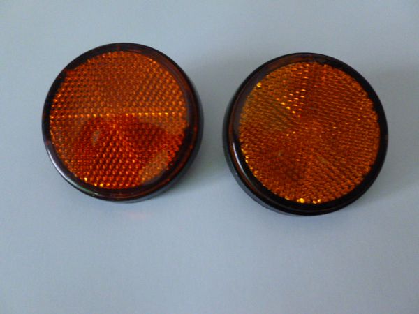 one pair ( 2 pieces) round orange reflectors fit chinese dirt bike enduro motorcross motorcycle atv gokart
one pair ( 2 pieces) round orange reflectors fit chinese dirt bike enduro motorcross motorcycle atv gokart