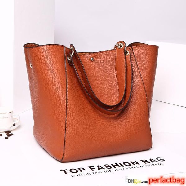 2017 new ladies genuine leather handbag and vintage postman handbag shoulder bag bucket bag ing
2017 new ladies genuine leather handbag and vintage postman handbag shoulder bag bucket bag ing