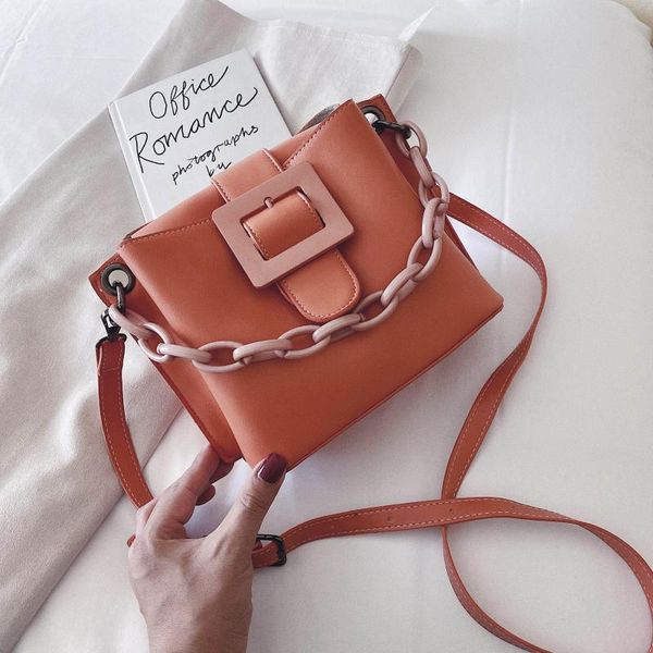 оранжевый кожа pu ковш сумки для женщин 2020 летние цепи плеча crossbody сумка для женщин малого сумки и кошельки
оранжевый кожа pu ковш сумки для женщин 2020 летние цепи плеча crossbody сумка для женщин малого сумки и кошельки