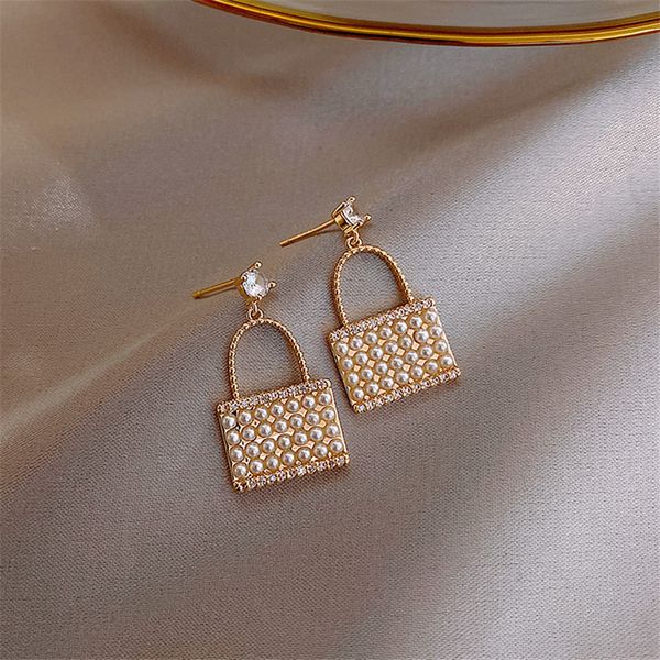 2020 new arrival korean fashion bag shape trendy earrings creative hand made gift statement earrings for women, Silver
2020 new arrival korean fashion bag shape trendy earrings creative hand made gift statement earrings for women, Silver