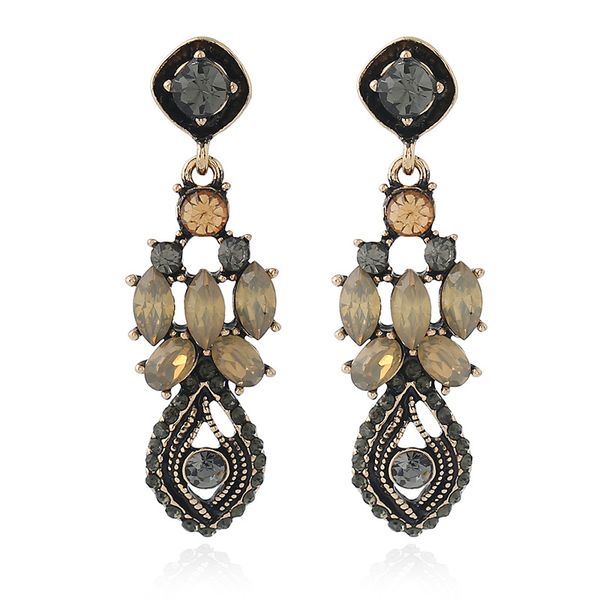 european and american fashion women's earnails resin drill long earrings, Golden
european and american fashion women's earnails resin drill long earrings, Golden